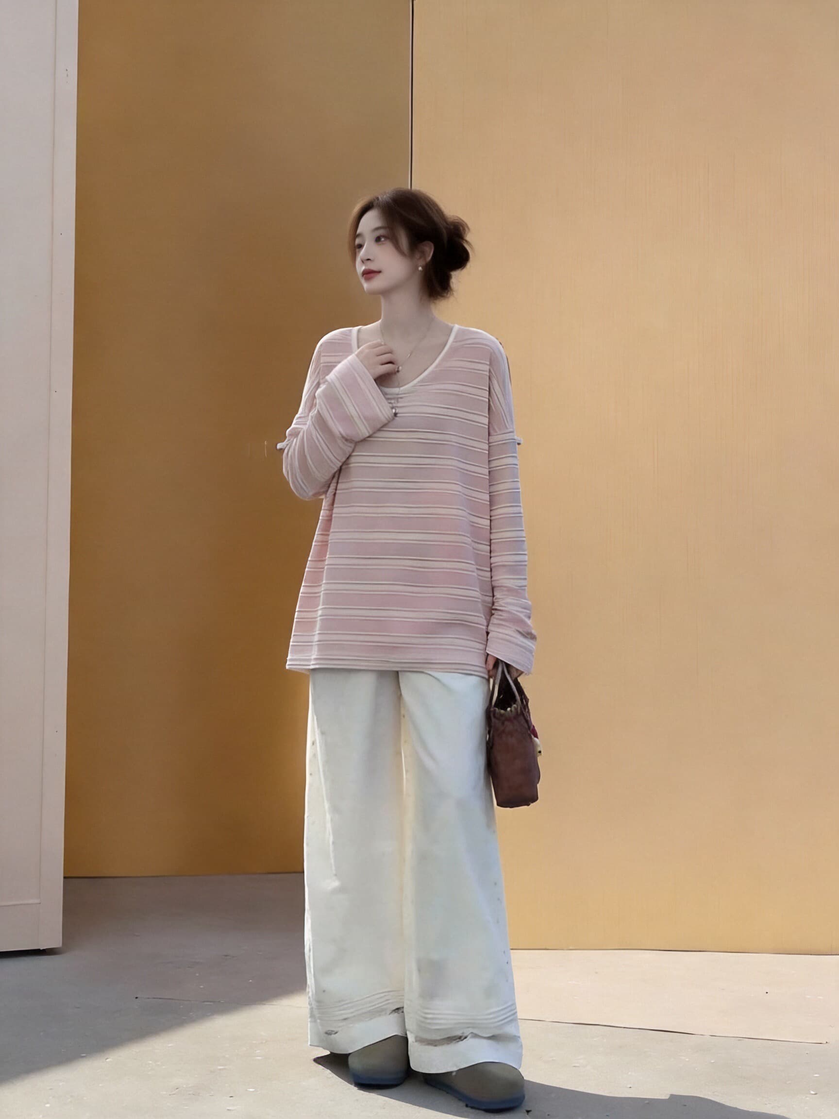 조수 브랜드 화이트 파우더 스트라이프 u 칼라 맨위 상세 이미지 7