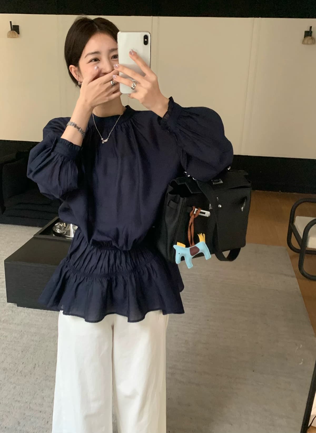 가을 주름 허리 수축 블루 색상 셔츠 이미지 3