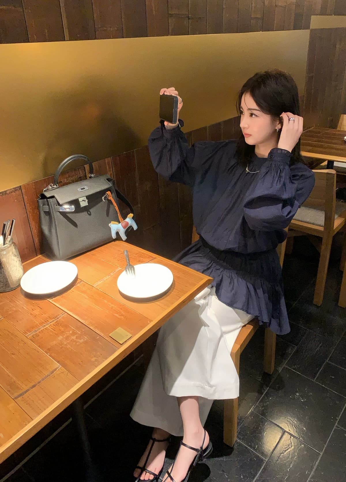 가을 주름 허리 수축 블루 색상 셔츠 이미지 5