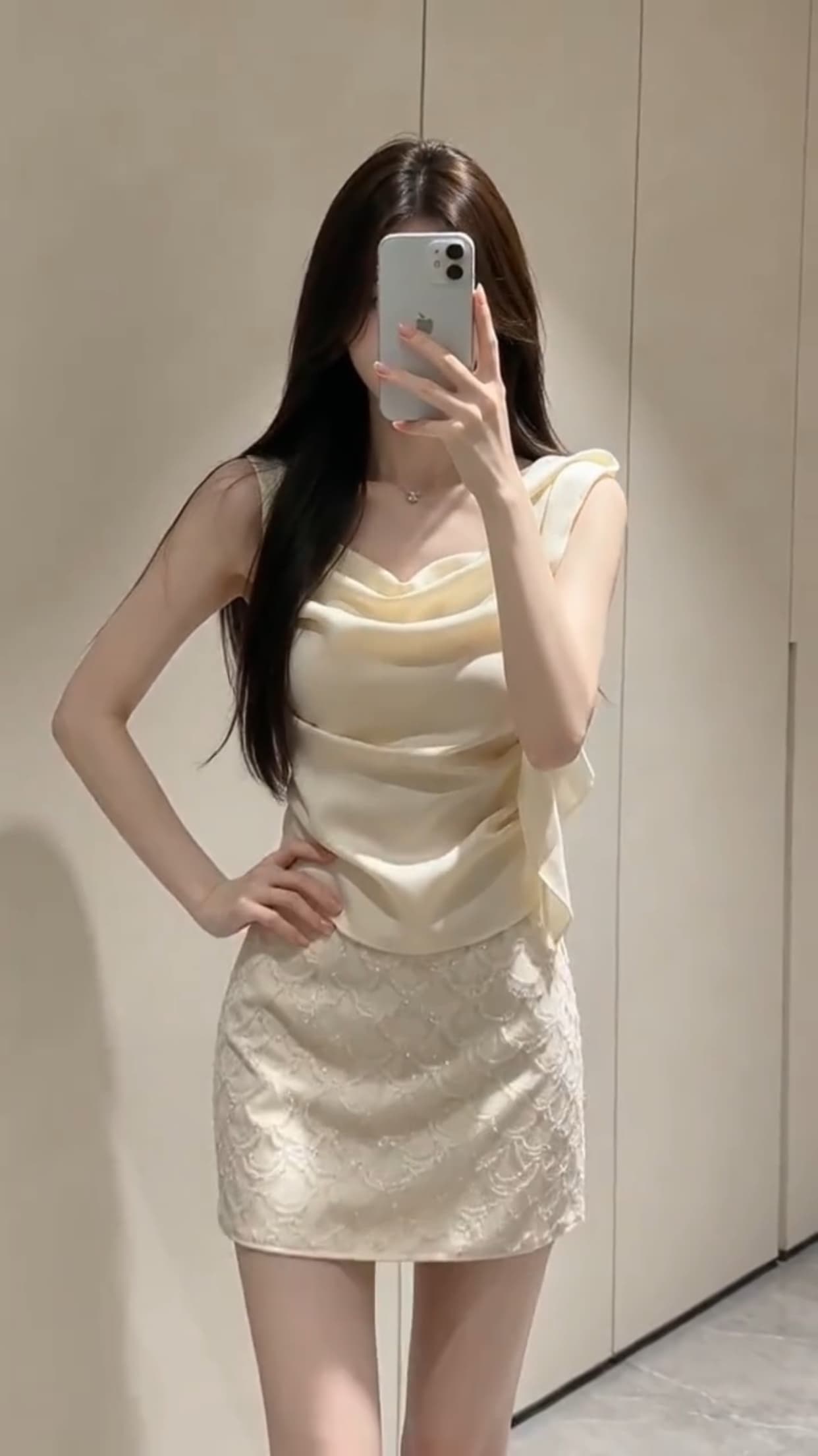 흔들다 칼라 새틴 슬립 오프숄더 맨위 이미지 4