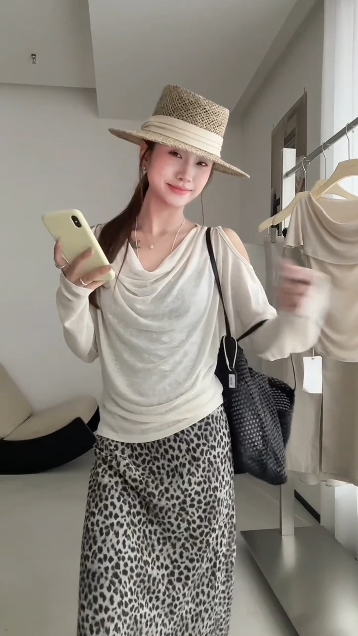 가을 흔들다 칼라 오프숄더 블라우스 이미지 4