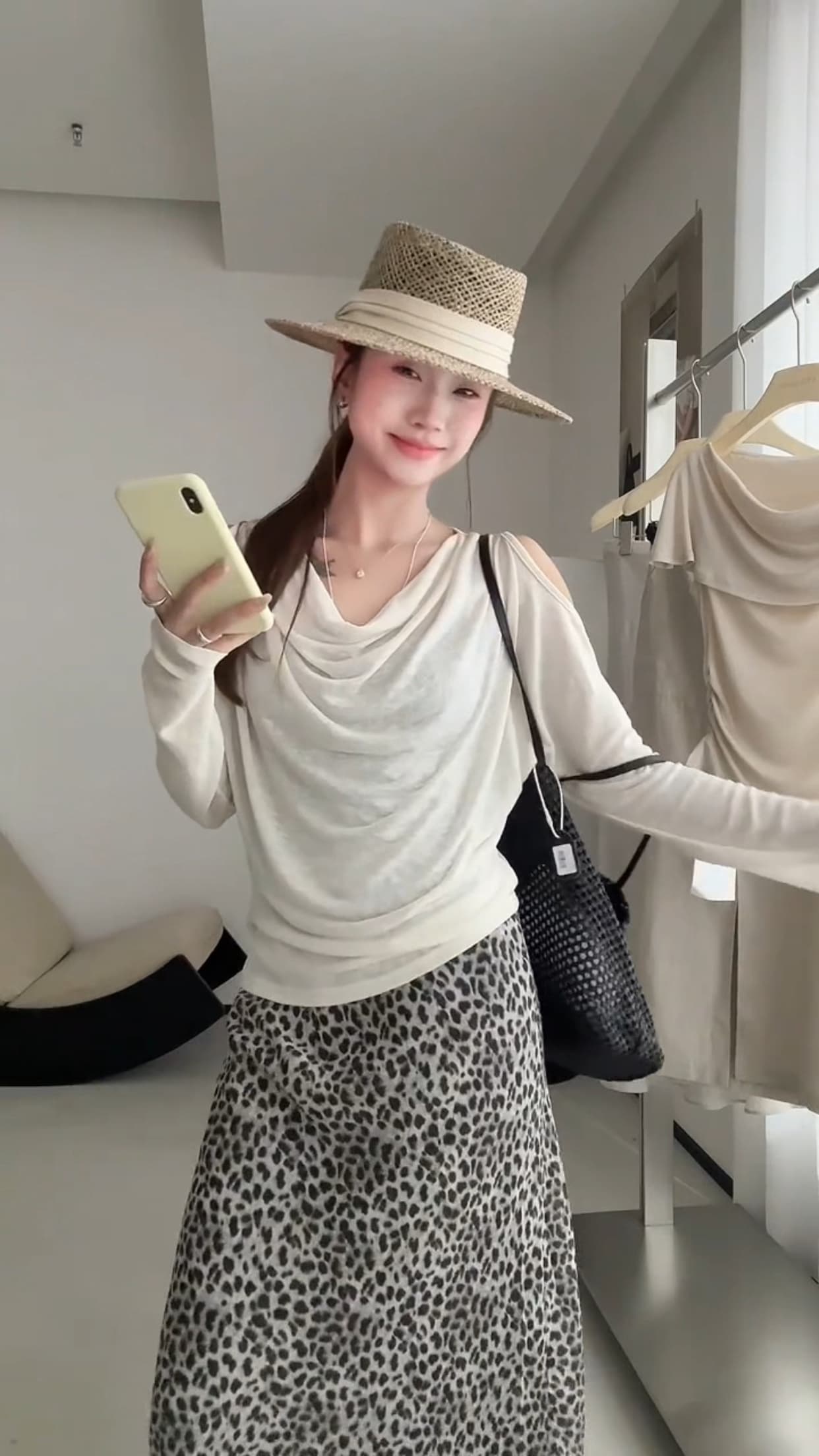 가을 흔들다 칼라 오프숄더 블라우스 상세 이미지 6