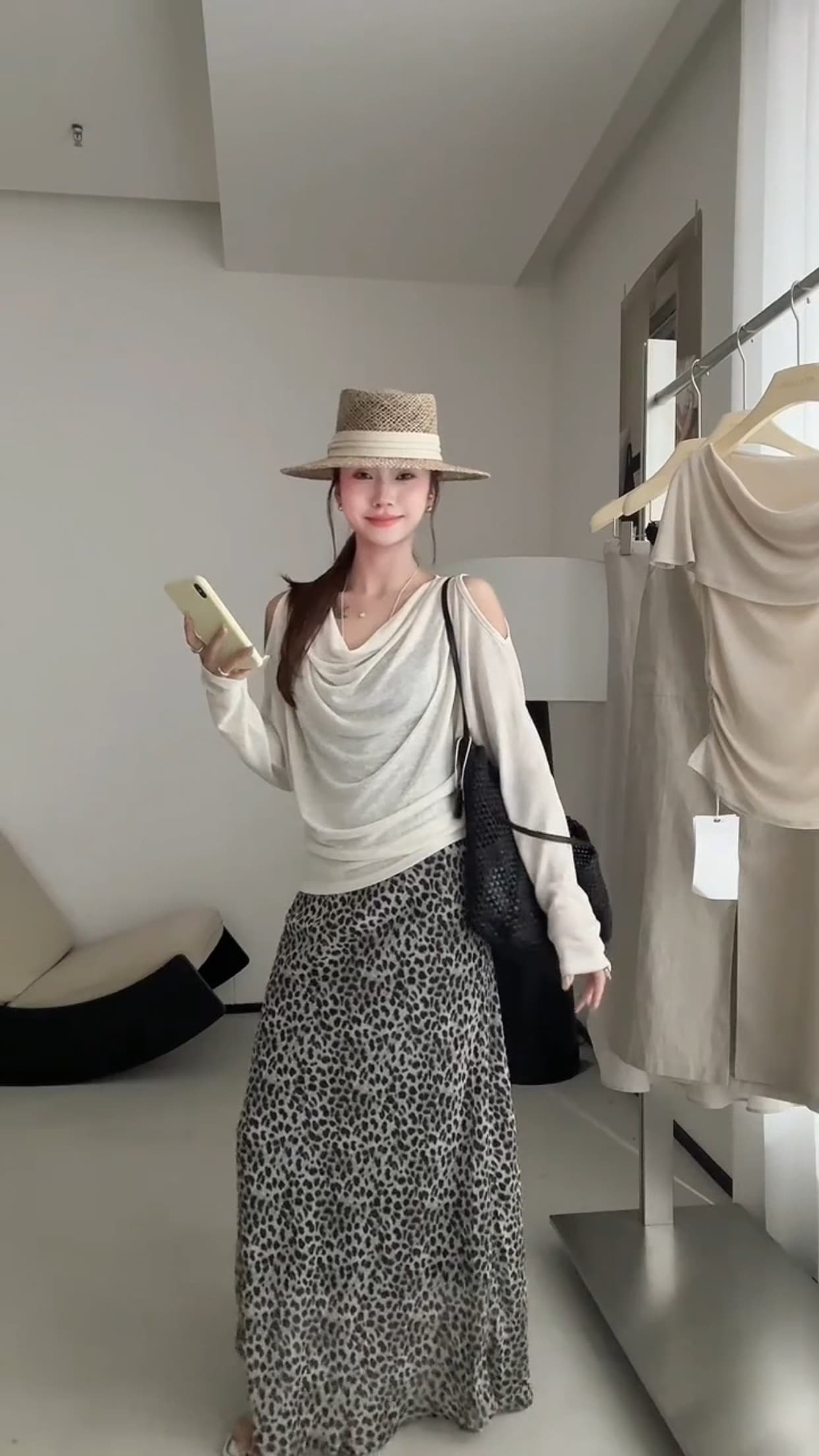 가을 흔들다 칼라 오프숄더 블라우스 상세 이미지 11