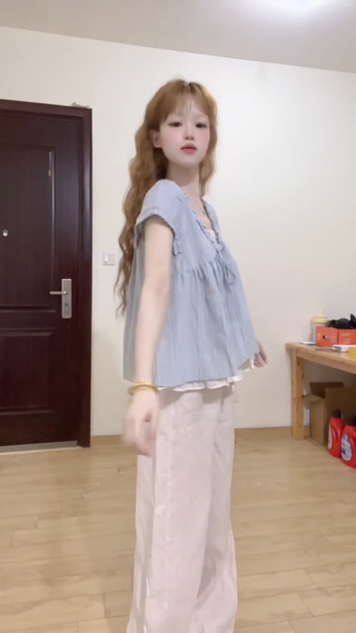 블루 스트라이프 페이크 레이어드 셔츠 상세 이미지 11
