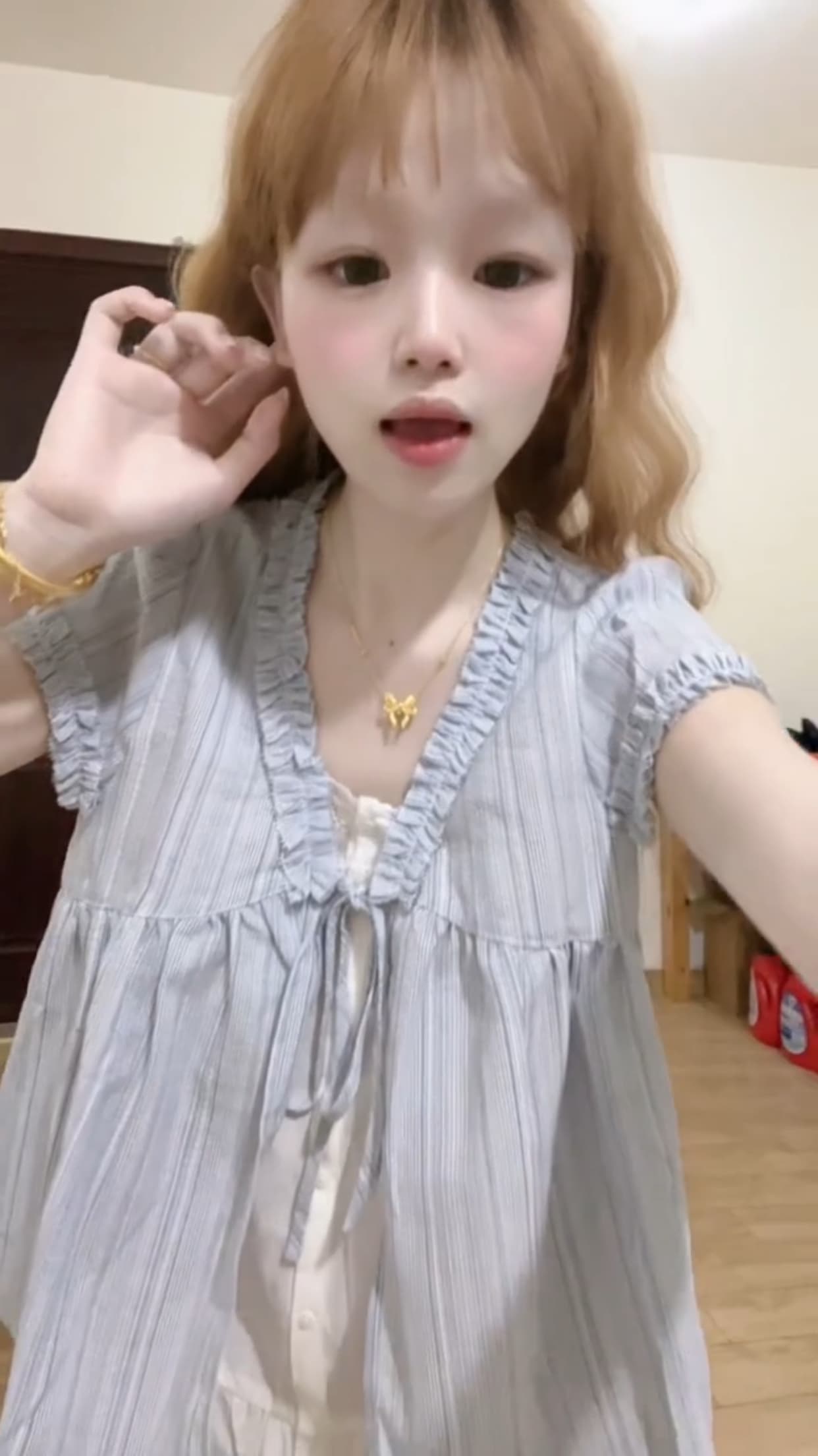 블루 스트라이프 페이크 레이어드 셔츠 상세 이미지 12