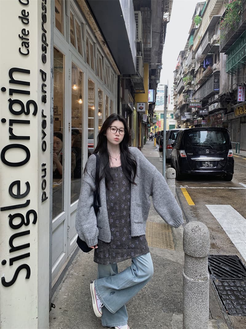 실사 정가 디자인 센스 꽃무늬 슬립 드레스 외부 가져 가라. 부드러운 찹쌀 회색 스웨터 세트 이미지 2