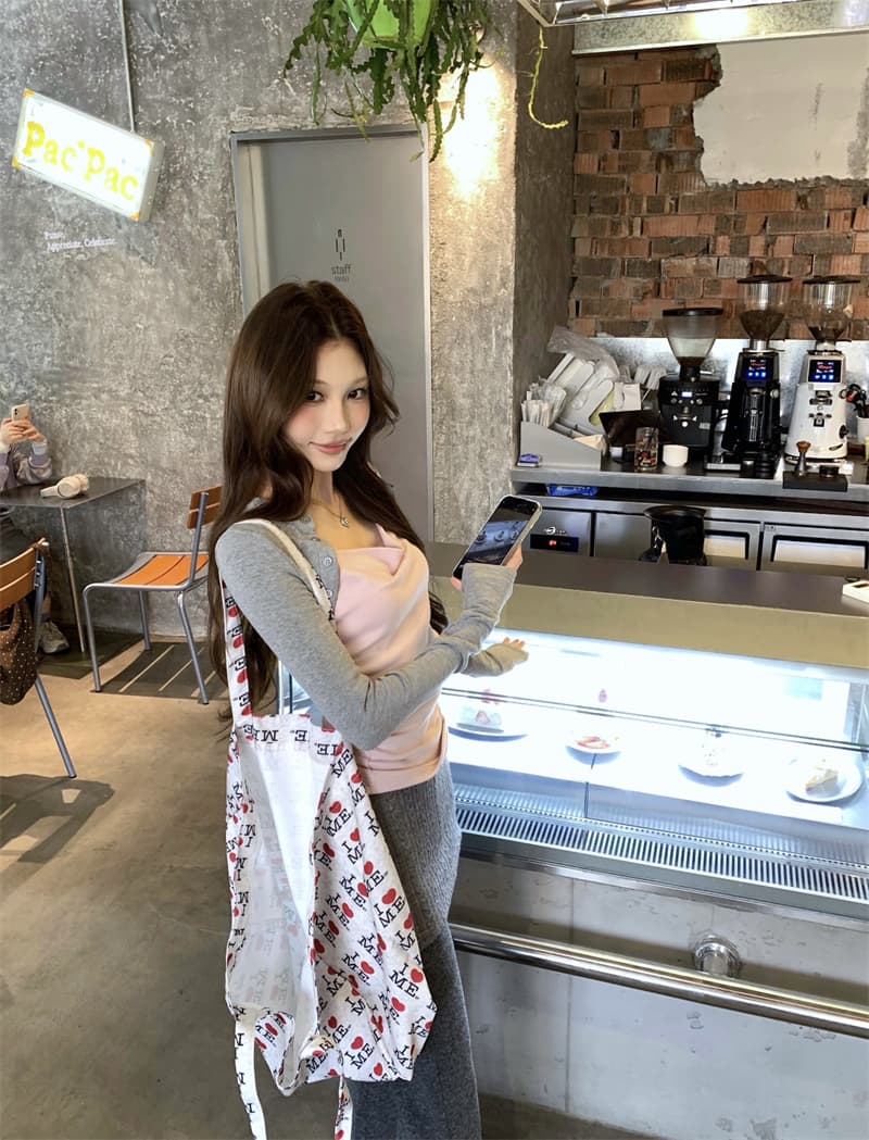 실사 정가 디자인 센스 프랑스식 흔들다 칼라 배색 페이크 레이어드 티셔츠 랩스커트팬츠 페이크 레이어드 긴 바지 투피스 세트 이미지 4