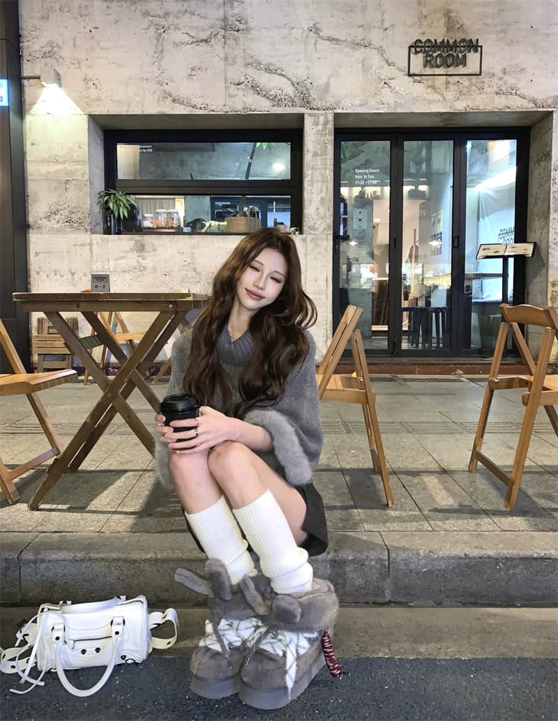 실사 정가 디자인 센스 모피 패치워크 보트넥 망토 스웨터 둘 착용 루즈핏 재킷