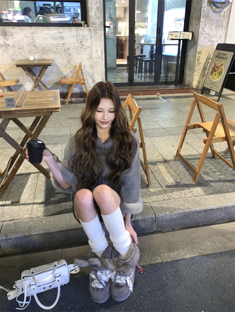 실사 정가 디자인 센스 모피 패치워크 보트넥 망토 스웨터 둘 착용 루즈핏 재킷 상세 이미지 4