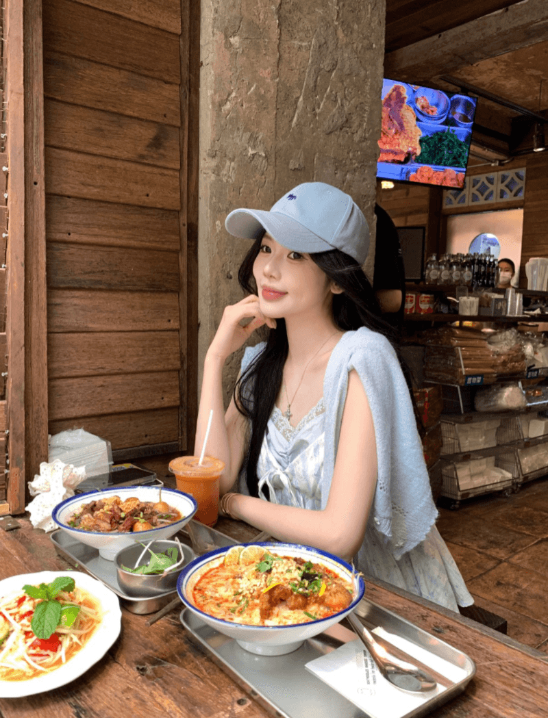 실사 정가 디자인 센스 레이스 조각 꽃무늬 인사이드 가져 가라. 슬립 페이크 레이어드 맨위 상세 이미지 5