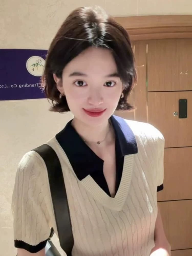 오래된 돈 바람 착용 가져 가라. 패치워크 얼음 실크 니트 반팔 티셔츠 여성 얇은 스타일 여름 고급 센스 페이크 레이어드 긍정적 인 어깨 의류