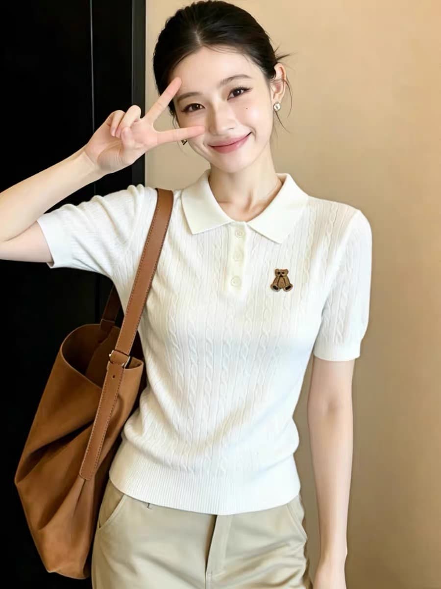 화이트 POLO 칼라 반팔 니트 스웨터 여자 2026 새로운 여름 한 부서 몸매 가꾸기 슬림해 보이는 여성 얇은 스타일 맨위 상세 이미지 2