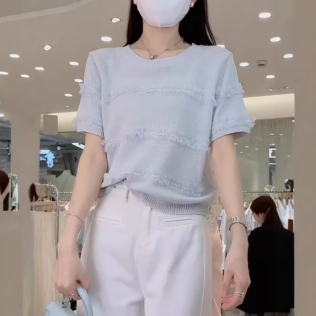 프릴 라운드 넥 반팔 니트 스웨터 여성 빅 사이즈 2026 여름 지방 mm 슈퍼 잘 생긴 Chic 아름다운 티셔츠 맨위 상세 이미지 1