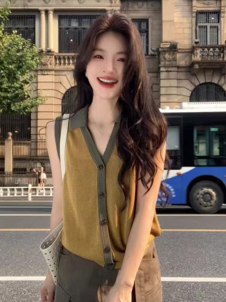 올해 인기 ~ 중 폭발 여성 의류 여름 2026 새로운 배색 패치워크 홀로우 아웃 반 개방 칼라 외국 가스 조끼 맨위 상세 이미지 3