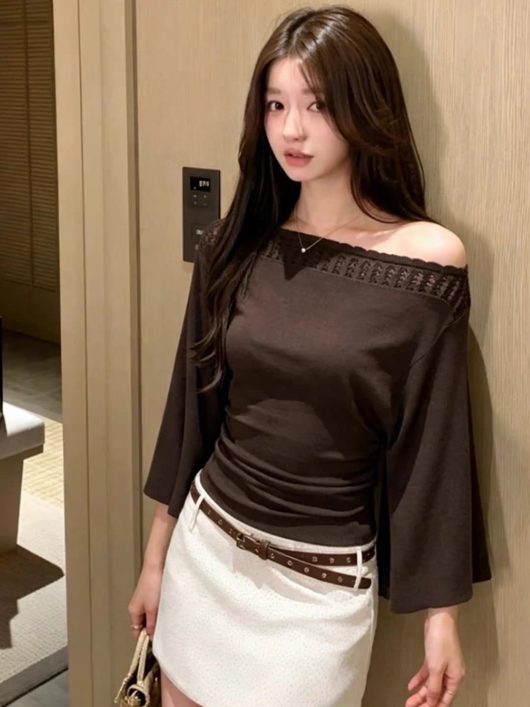 프랑스식 오프숄더 니트 스웨터 여성 의류 이른 가을 새로운 디자인 센스 작은 대중 홀로우 아웃 몸매 가꾸기 7 점 나팔 소매 맨위 상세 이미지 2