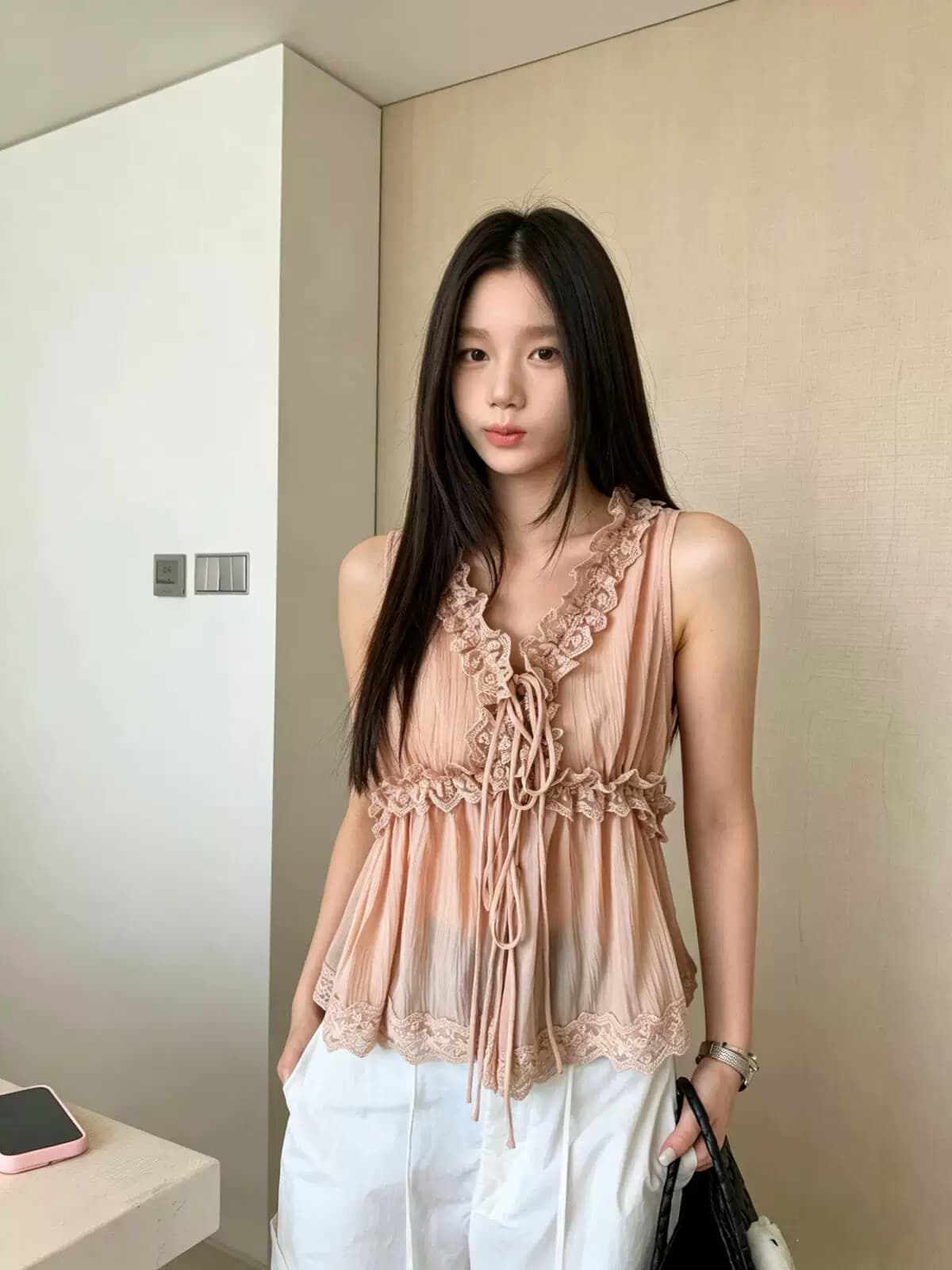 있음 창고 부드러운 바람 레이스 레이스 패치워크 V넥 조끼