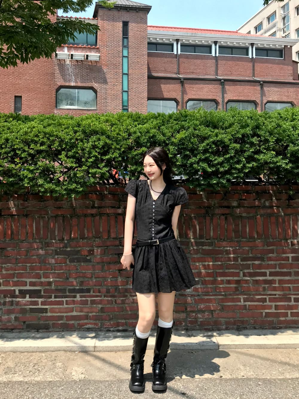 있음 창고 프랑스식 V넥 레이스 자수 스택 가져 가라. 다용도 달콤함 여성 드레스 상세 이미지 2