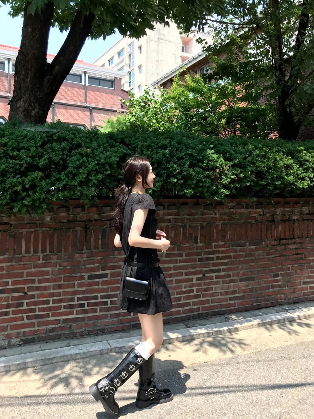 있음 창고 프랑스식 V넥 레이스 자수 스택 가져 가라. 다용도 달콤함 여성 드레스 상세 이미지 5