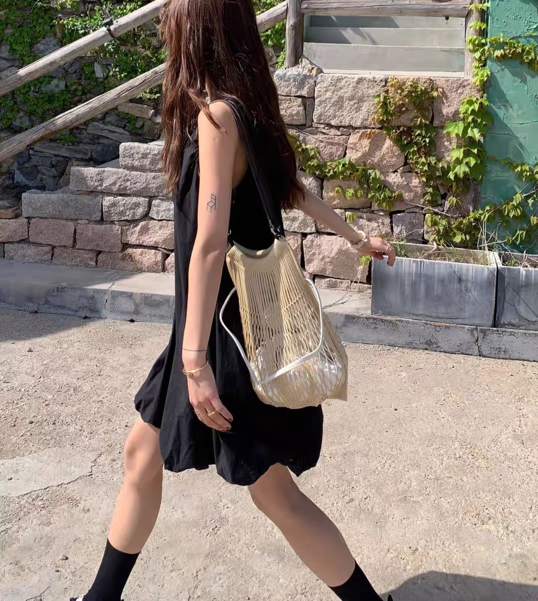 있음 창고 한국 작은 대중 장난기 넘치는 주름 슬립 꽃밭 퍼프 스커트 광장 칼라 조끼 스커트 상세 이미지 17