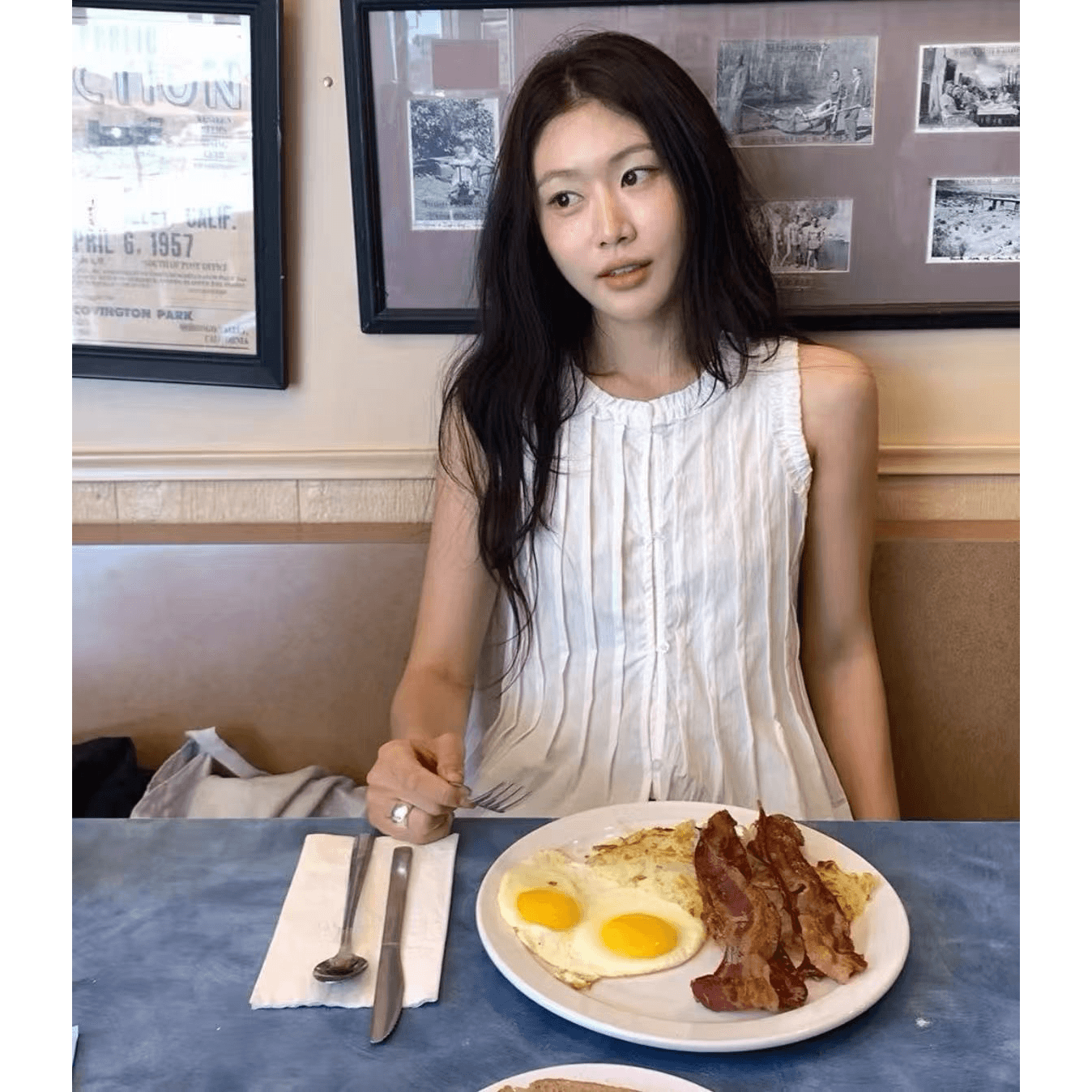 있음 창고 한국 2026 여름 달콤함 귀여운 목이버섯 레이스 플리츠 작은 치마 민소매 셔츠 이미지 5