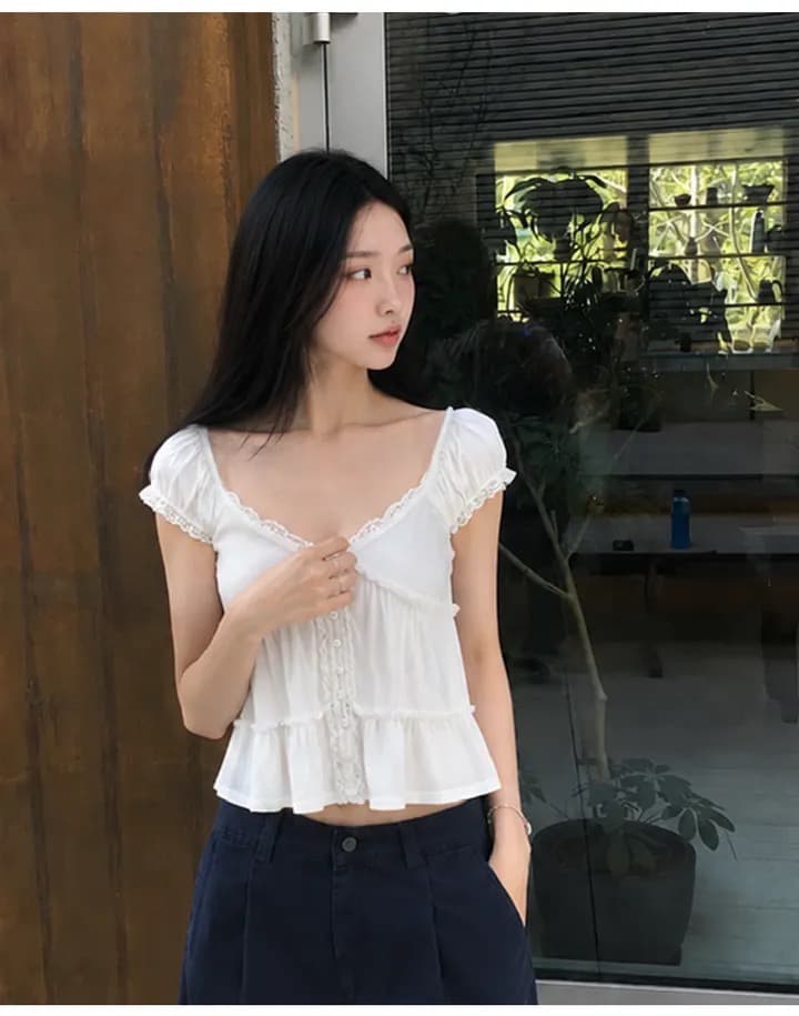 있음 창고 화이트 레이스 레이스 반팔 셔츠 프릴 V넥 거품 소매 셔츠 이미지 2