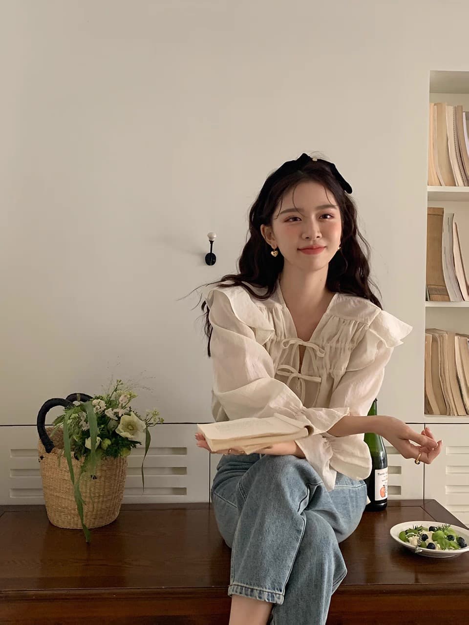 있음 창고 한국 ounce 프릴 셔츠 레이스업 품격 프릴 단색 다용도 루즈핏 맨위 여성 상세 이미지 14
