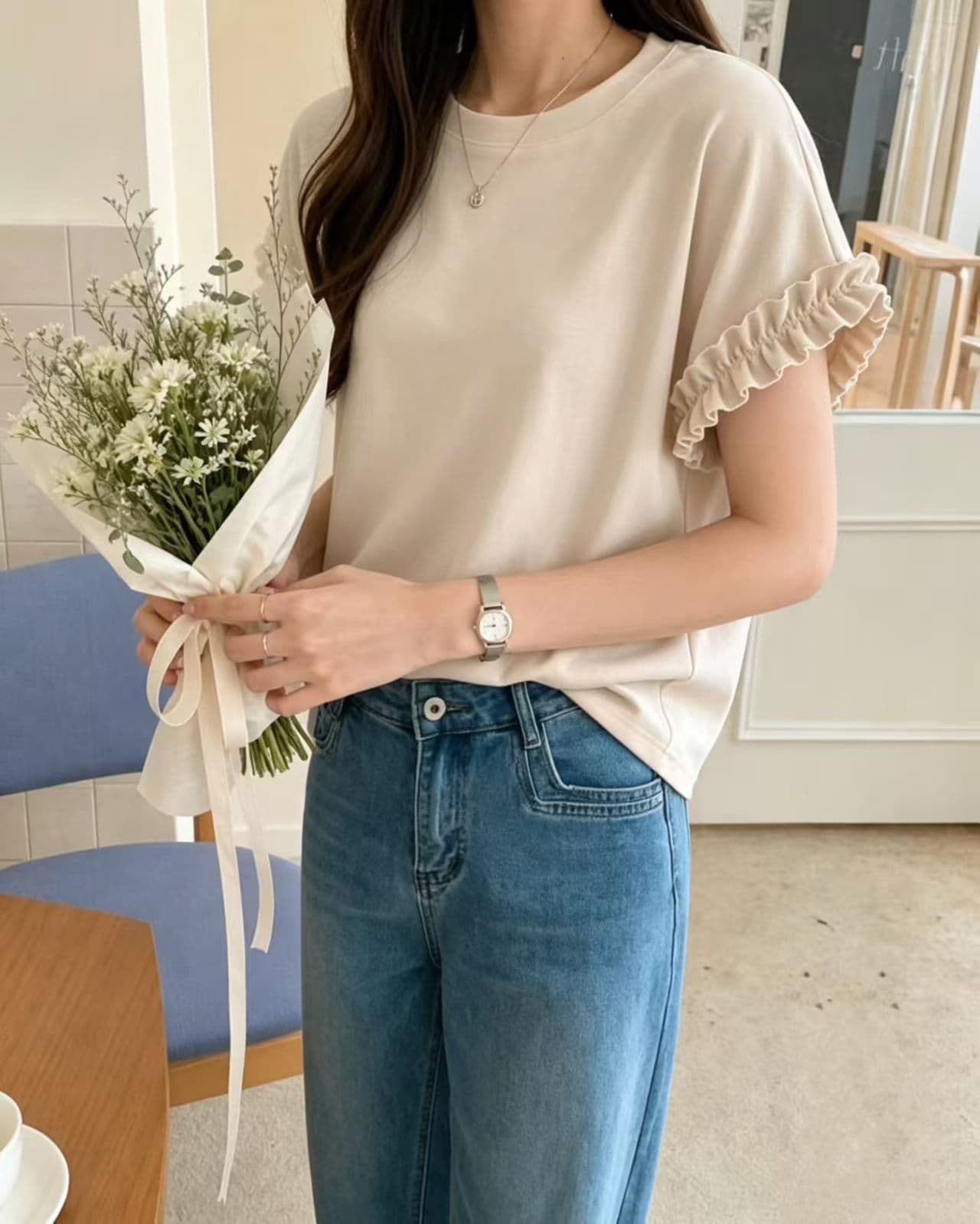 있음 창고 26 여름 반팔 단색 티셔츠 여성 프릴 디자인 캐주얼 반팔 다용도 슬림해 보이는 맨위 상세 이미지 3