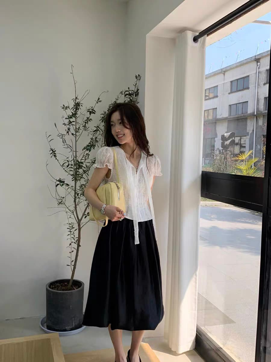 있음 창고 2026 레이스업 거품 소매 작은 대중 맨위 레이스 레이스 셔츠 상세 이미지 9