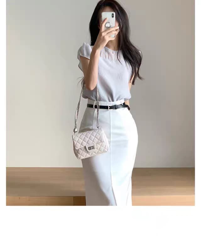 있음 창고 부드러운 바람 단색 스트랩 반팔 셔츠 상세 이미지 36