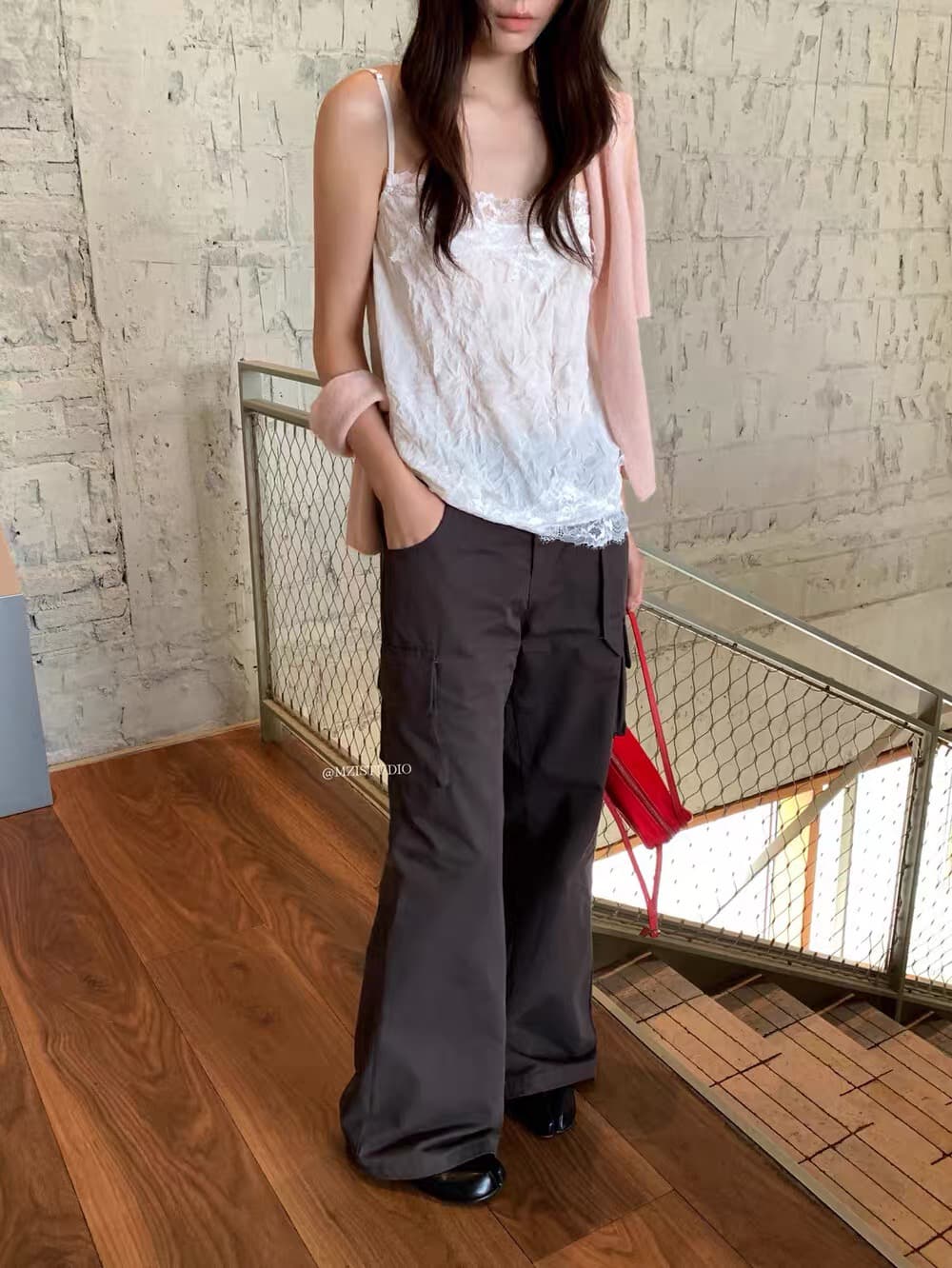 있음 창고 이른 가을 새로운 섹시함 레이스 레이스 작은 여자 캐미솔 상세 이미지 2