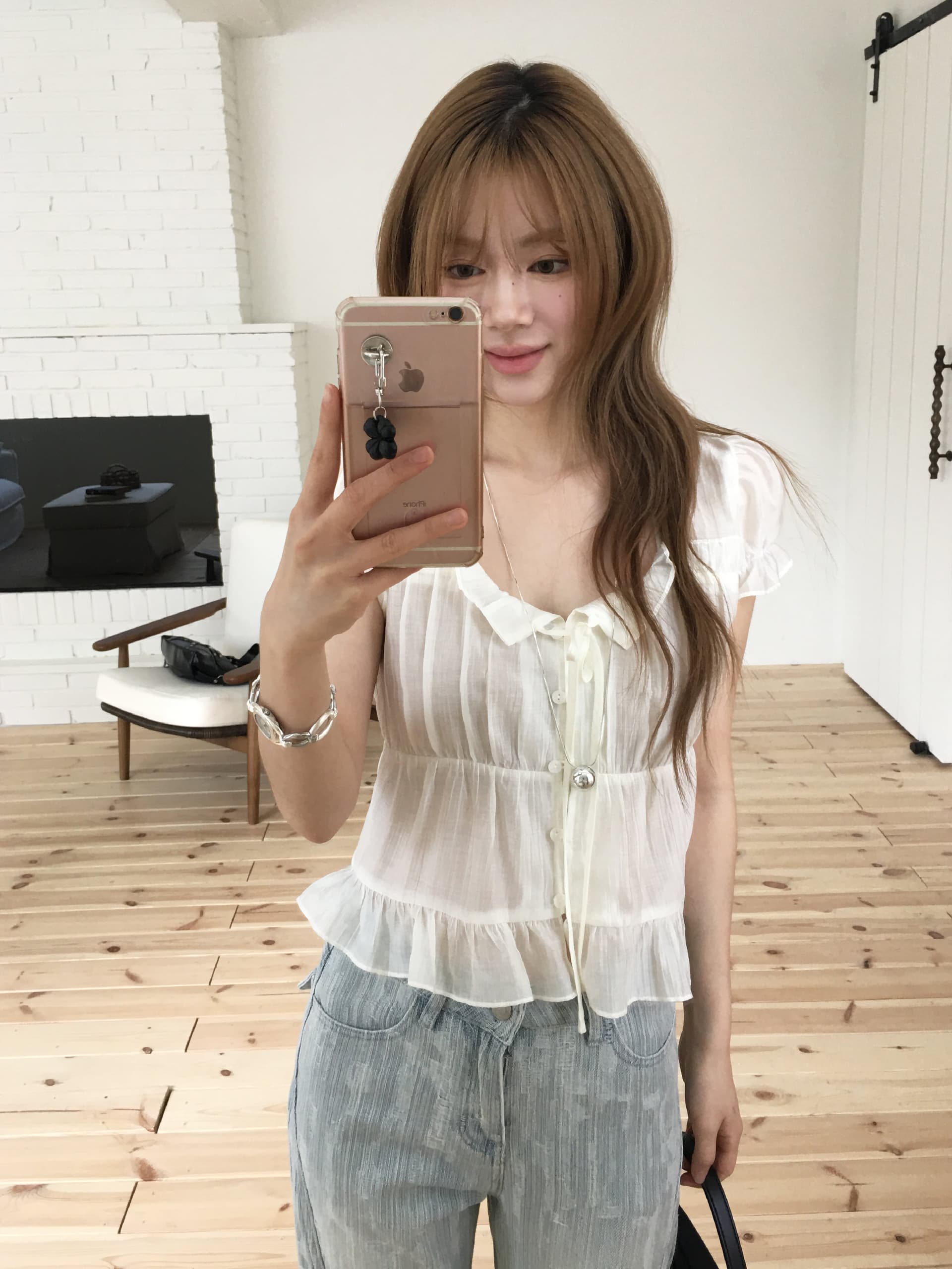 한국 ins 여름 질감 센스 프릴 싱글 줄 버튼 반팔 셔츠 이미지 2