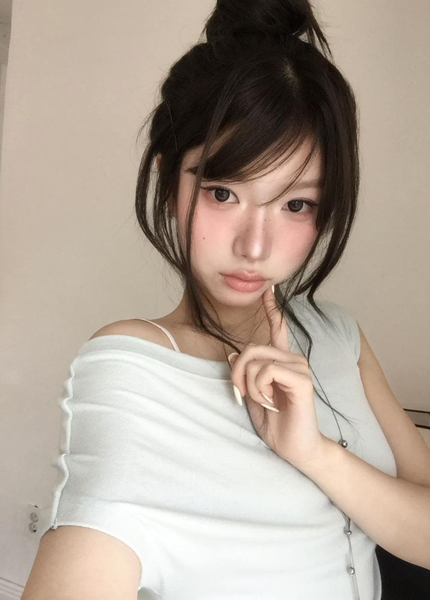 한국 ins 여름 비대칭 몸매 가꾸기 슬림해 보이는 반팔 티셔츠 이미지 4