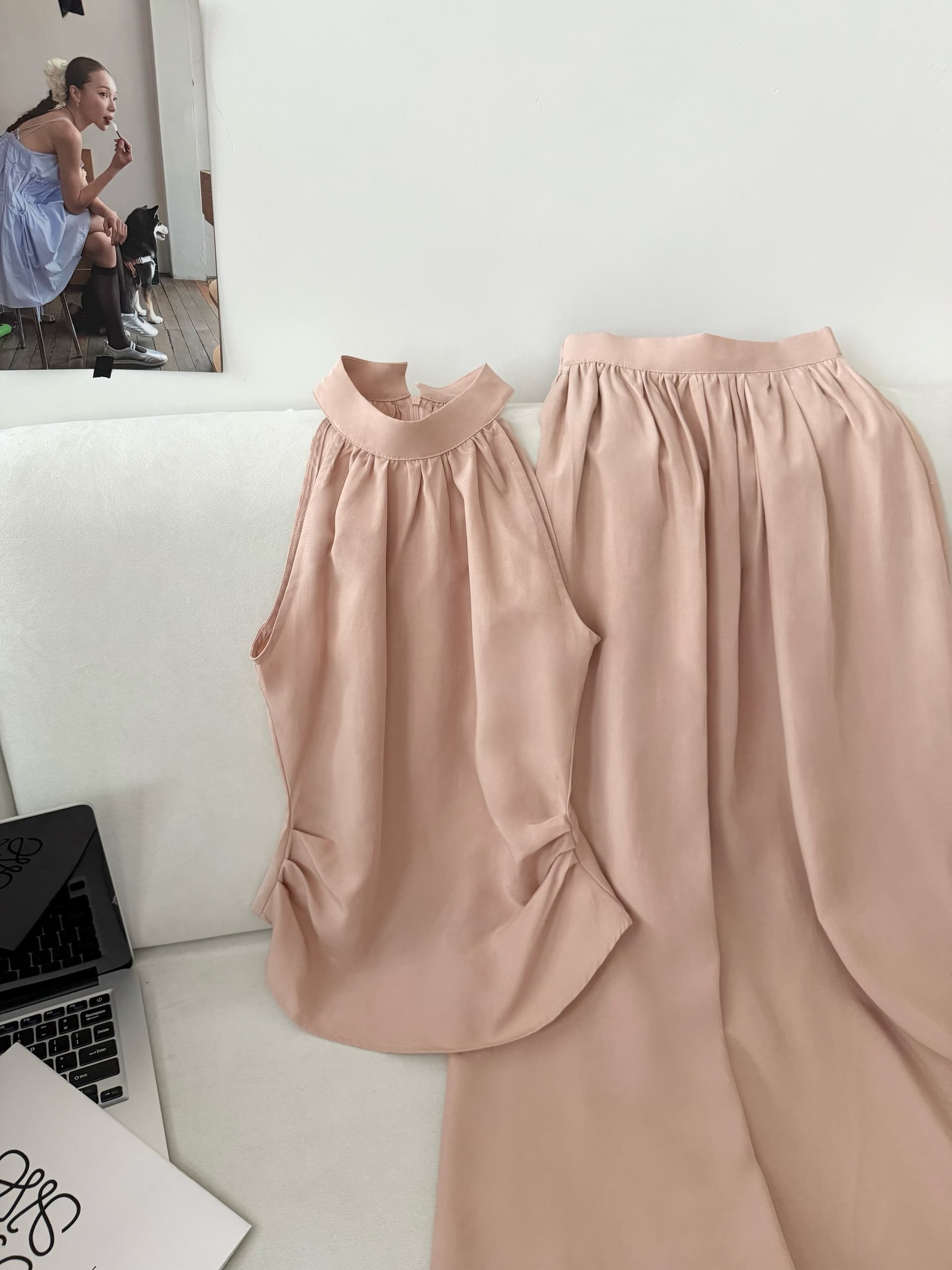 5werkwen 안개 분말 빛 맨 데이 접시 색상 추가 높음 수신 Pleat 반신 스커트 고급 센스 주간 실크 아마 투피스 세트 이미지 3
