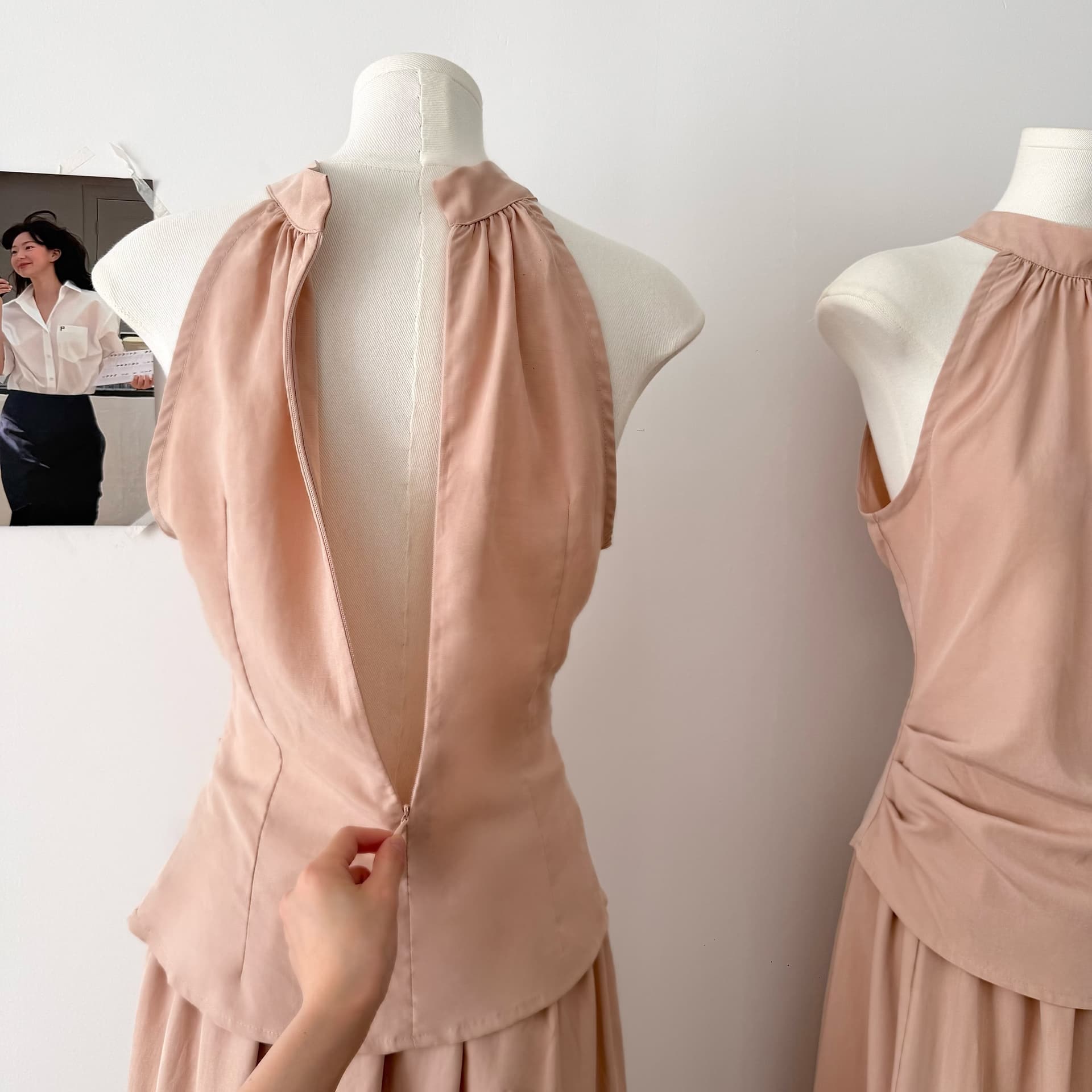 5werkwen 안개 분말 빛 맨 데이 접시 색상 추가 높음 수신 Pleat 반신 스커트 고급 센스 주간 실크 아마 투피스 세트 상세 이미지 12