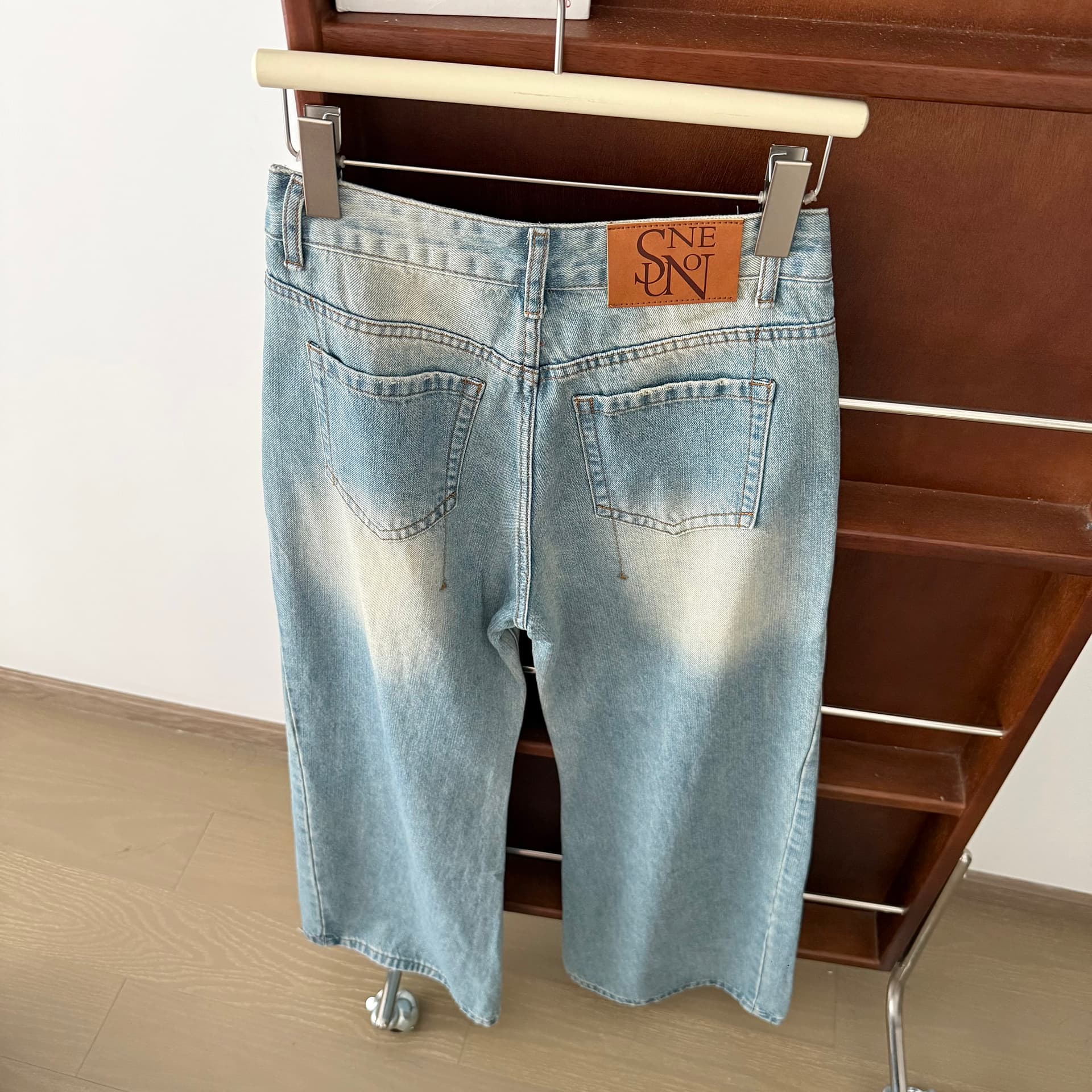 sunoneone 무거운 작업 워싱 연삭 화이트 루즈핏 넓은 다리 모통이 칼 청바지 여성 봄 밝은색 스트레이트 캐주얼 바지 상세 이미지 23