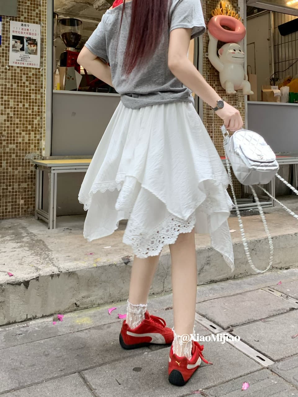 정가 실사 한 부서 chic 화이트 케이크 드레스 여성 여름 하이웨이스트 슬림해 보이는 불규칙 레이스 측면 A라인 스커트 이미지 3