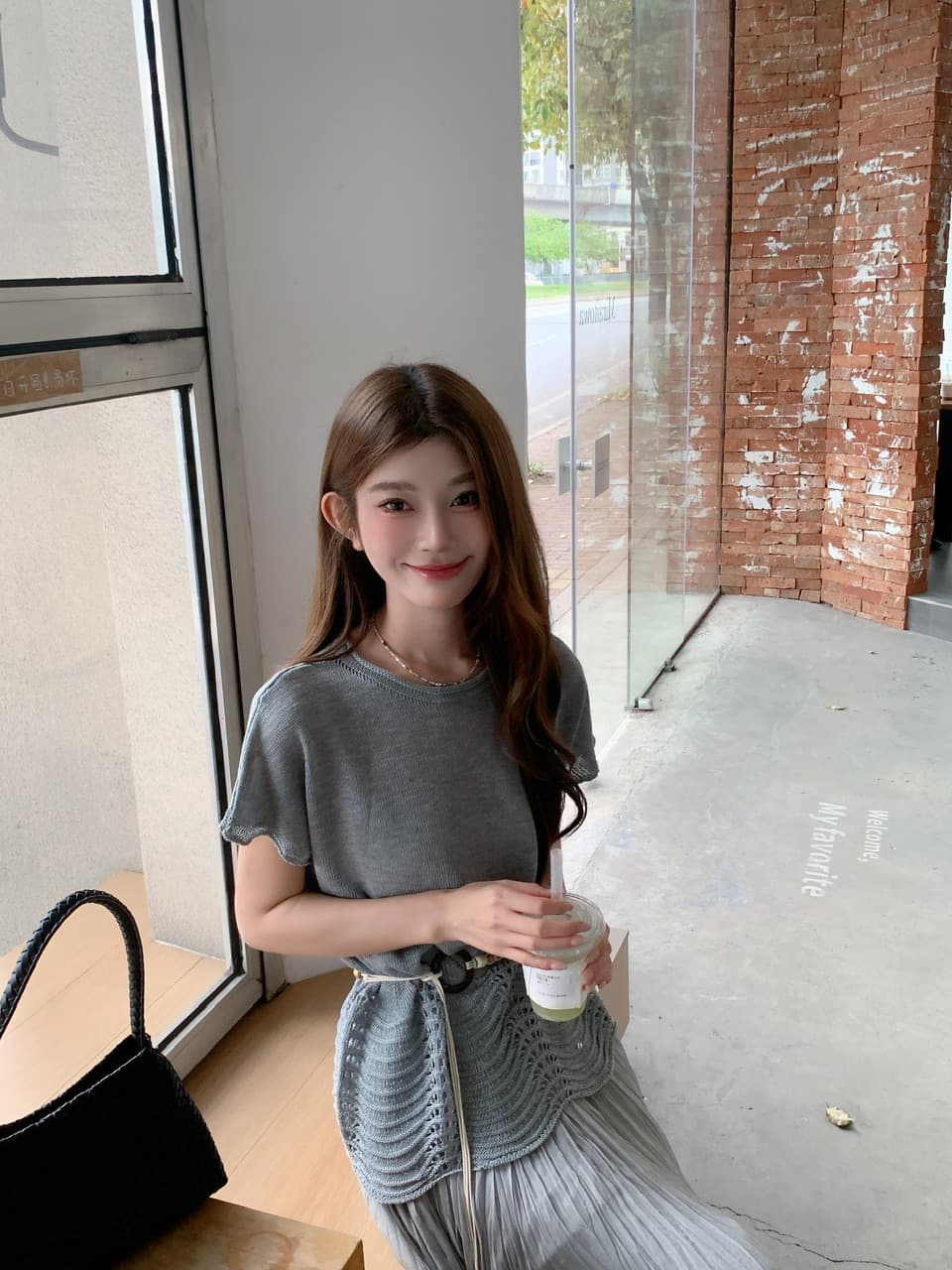 정가 실사 홀로우 아웃 물결무늬 곡물 니트 반팔 맨위 불규칙 플리츠 반신 스커트 고급 회색 세트 상세 이미지 12