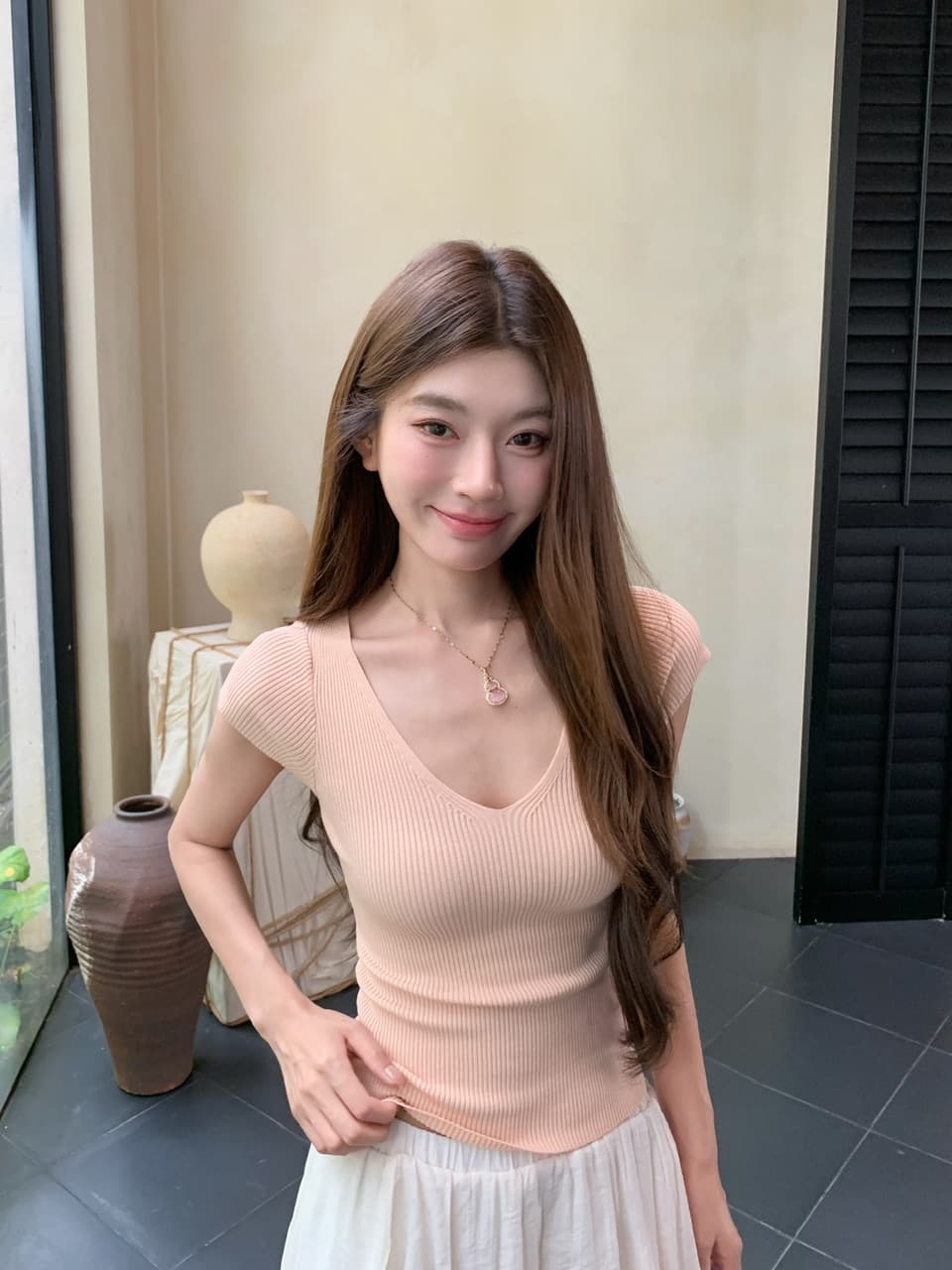 정가 실사 새로운 기타 색상 작은 키 슬림해 보이는 허리 수축 니트 티셔츠 이미지 3