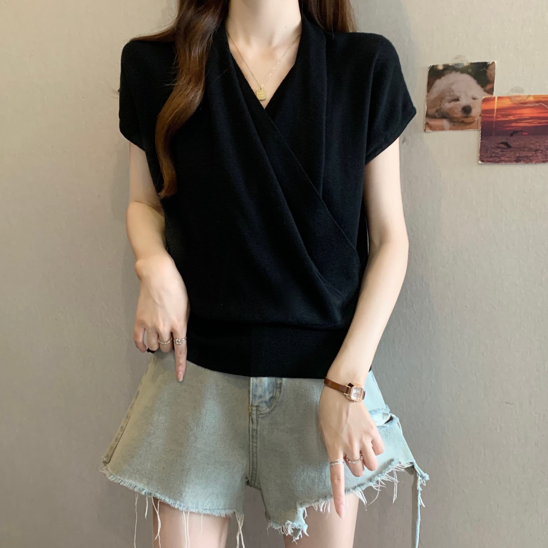 실사 빅 사이즈 여름 새로운 프랑스식 레트로 느긋한 바람 V넥 니트 스웨터 여성 마이크로 지방 품격 작은 날다 소매 맨위 상세 이미지 3
