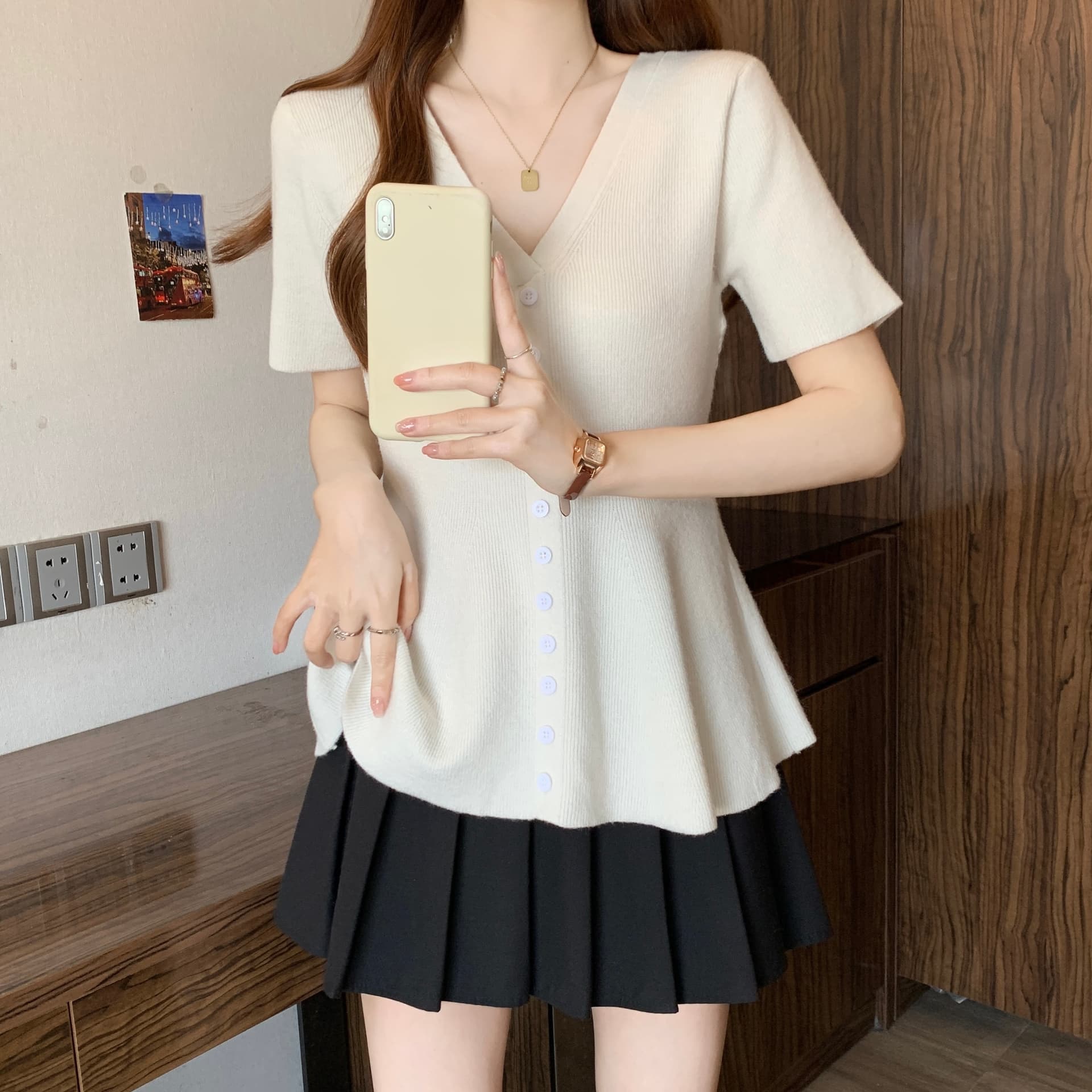 실사 프랑스식 레트로 V넥 니트 스웨터 여성 여름 얇은 스타일 통통한 여동생 표지 배 반팔 슬림해 보이는 티셔츠 상세 이미지 18