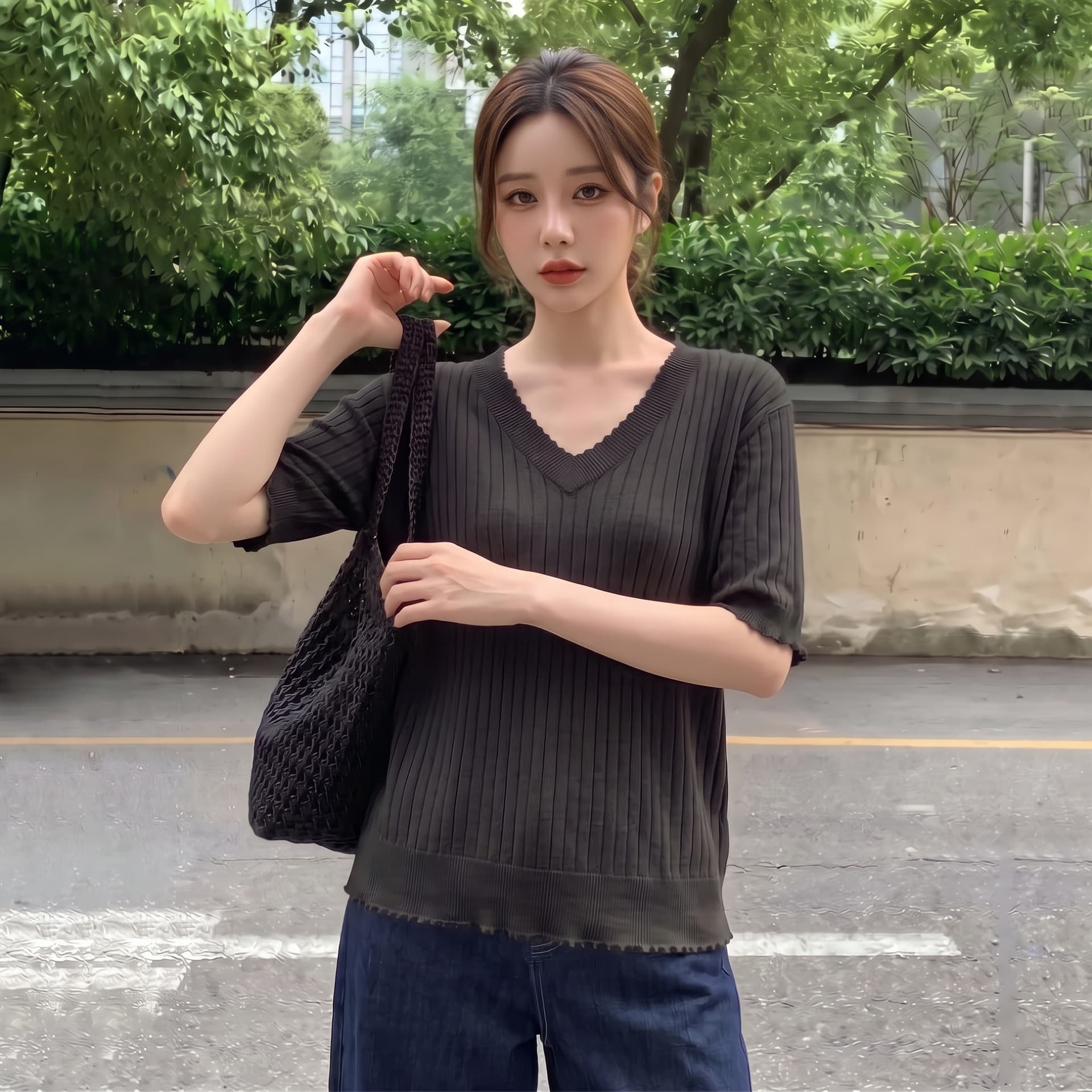 실사 빅 사이즈 프랑스식 레트로 V넥 슬림해 보이는 얼음 실크 니트 스웨터 여성용 짧은 소매 무거운 작업 썩은 측면 외국 가스 맨위 이미지 4