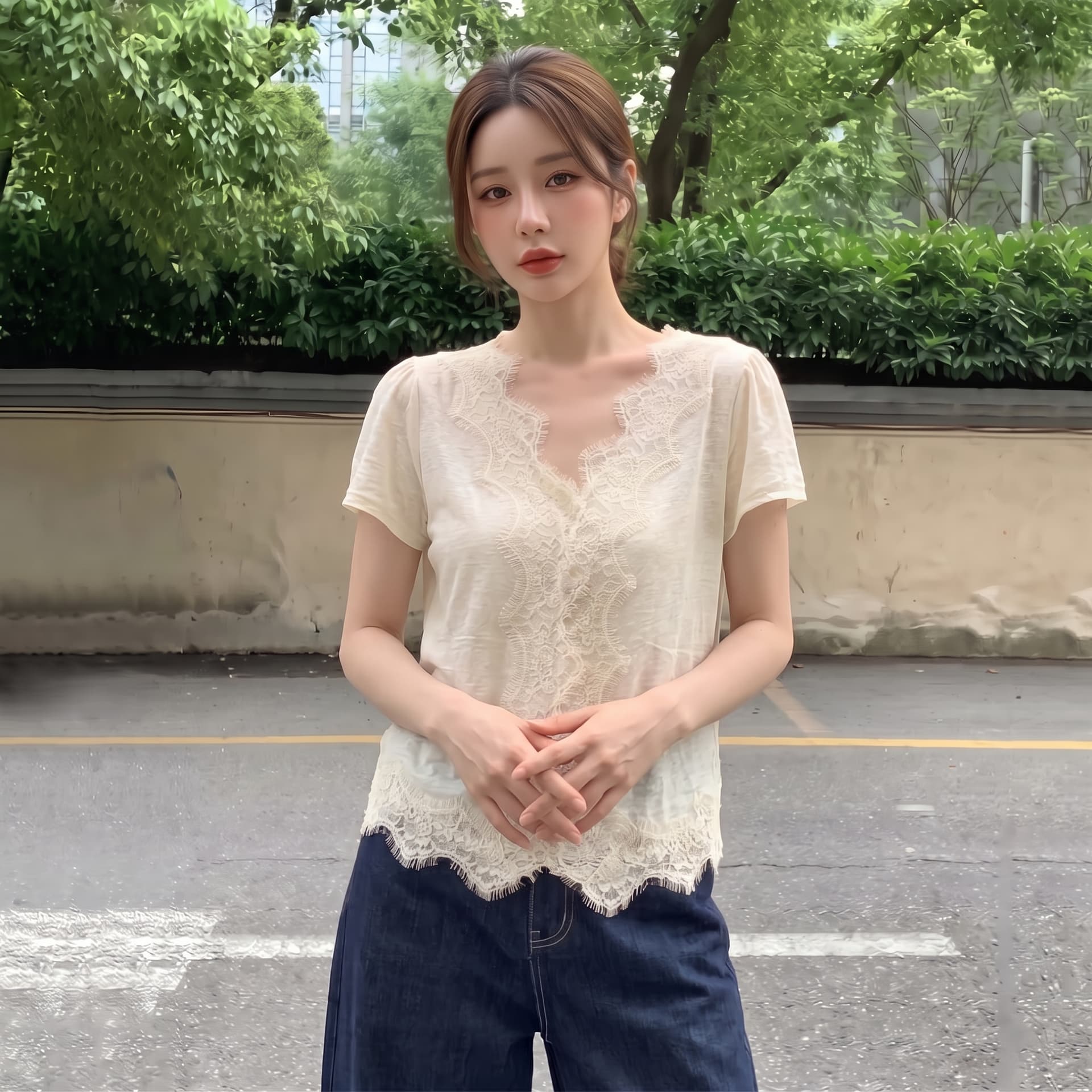 실사 빅 사이즈 베이지 색 여름 얇은 스타일 프랑스식 레트로 레이스 조각 여성 셔츠 마이크로 지방 연령 감소 슬림해 보이는 맨위 이미지 2