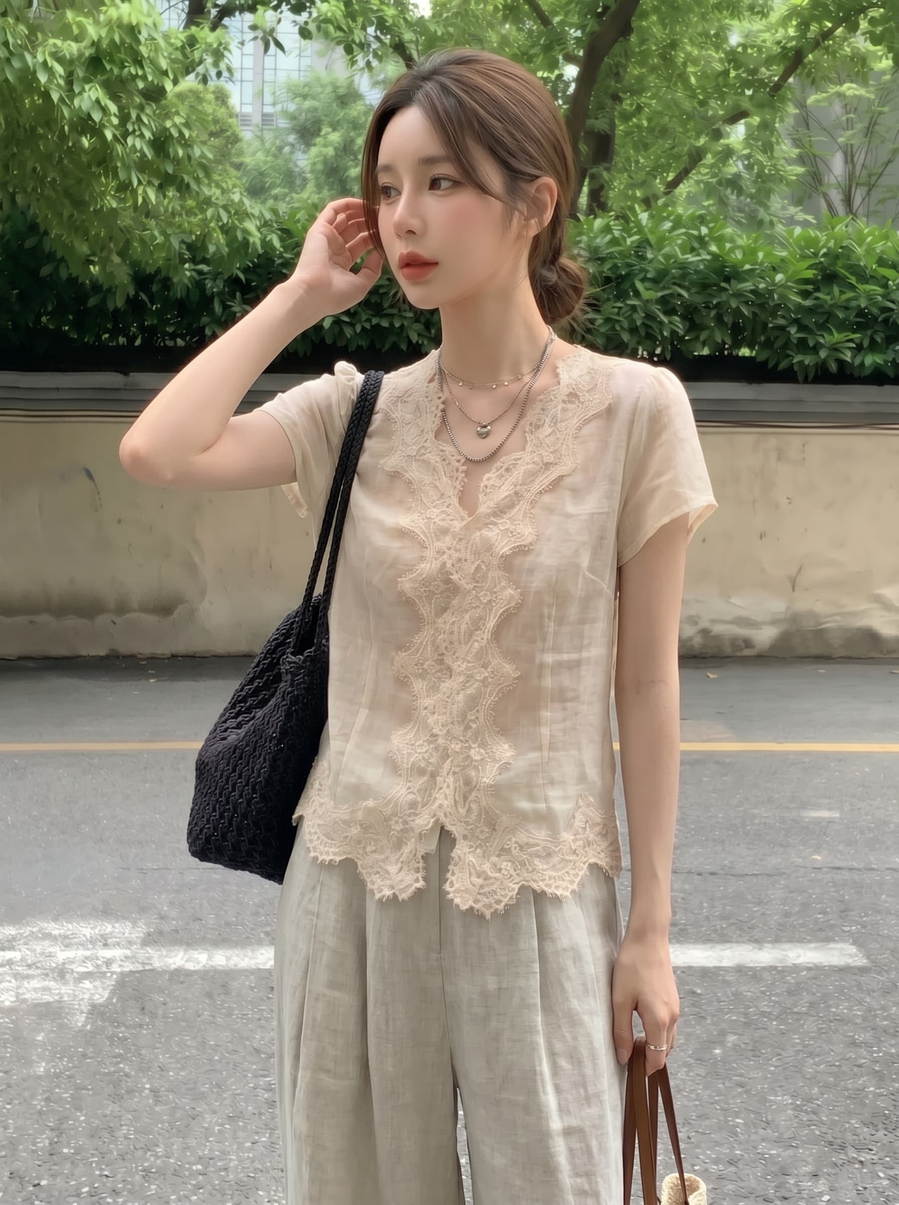 실사 빅 사이즈 베이지 색 여름 얇은 스타일 프랑스식 레트로 레이스 조각 여성 셔츠 마이크로 지방 연령 감소 슬림해 보이는 맨위 상세 이미지 7