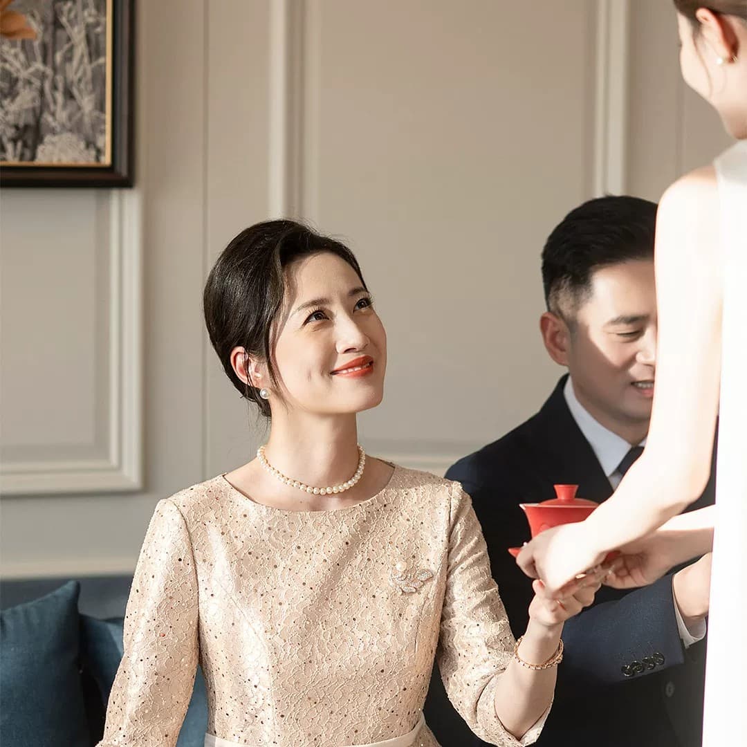 영 안녕하세요. 엄마 결혼 연회 예복 치마 안녕하세요. 시어머니 고급 빛 럭셔리 품격 고급 센스 대기 슬림해 보이는 상세 이미지 20