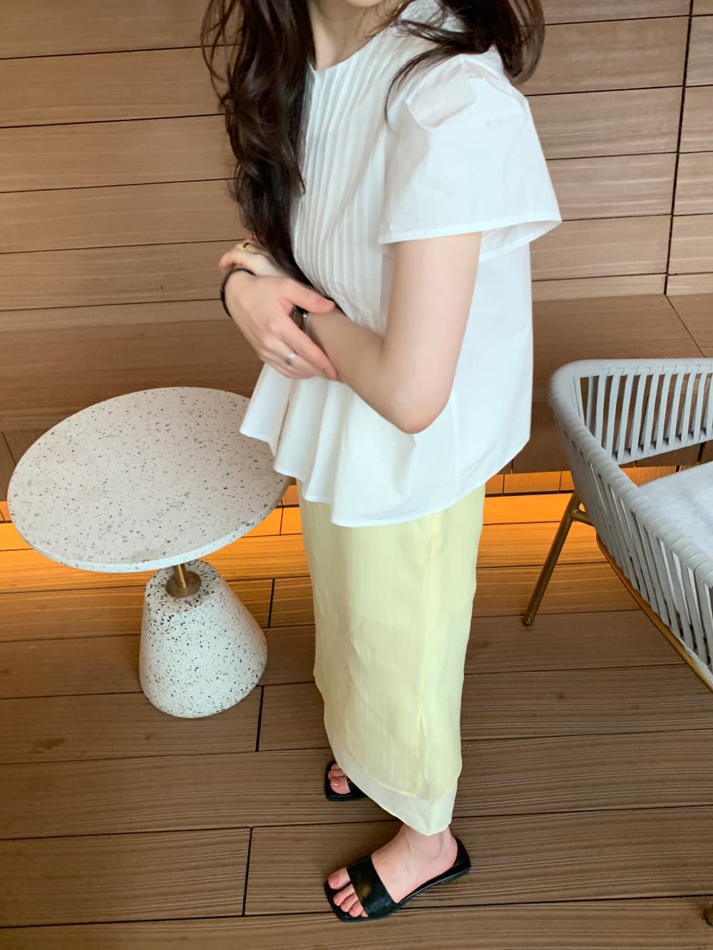 있음 선적 삼색 한 부서 미니멀리즘 수공 주름 반팔 셔츠 오픈 가디건 상세 이미지 16