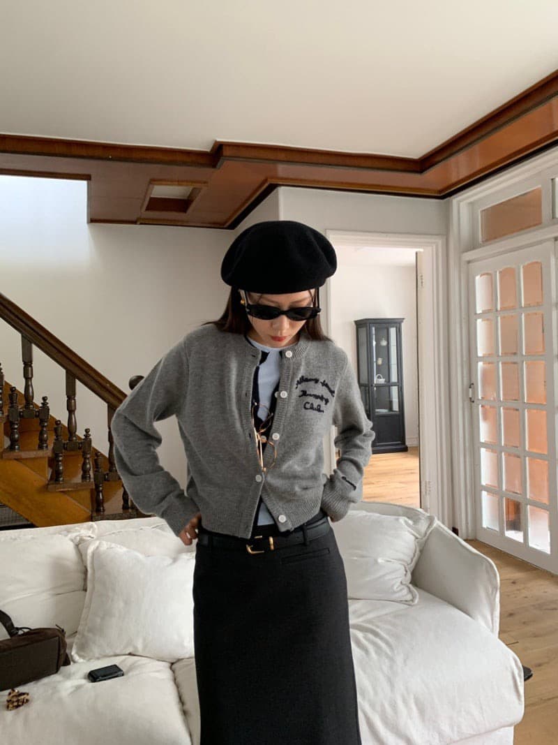 있음 선적 한 부서 라운드 넥 몸매 가꾸기 알파벳 자수 니트 오픈 가디건 상세 이미지 7