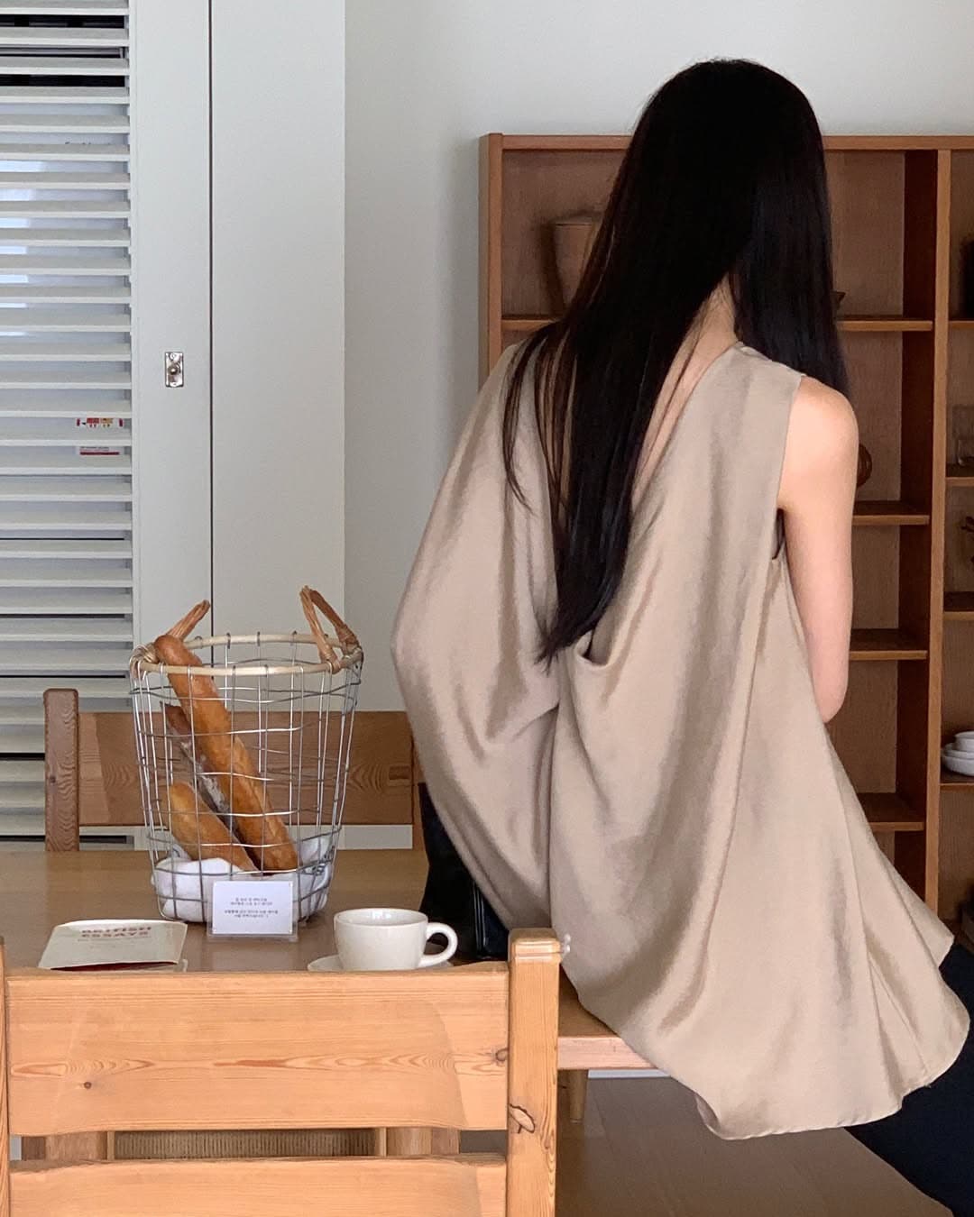 지금 삼색 주간 실크 통기성 디자인 센스 이후 매듭 루즈핏 조끼 상세 이미지 15