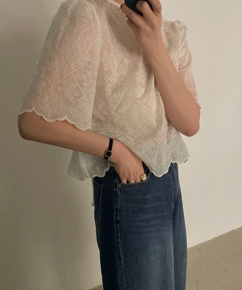 지금 둘 색상 라운드 넥 이후 레이스업 레이스 물결무늬 측면에 의류 이미지 4