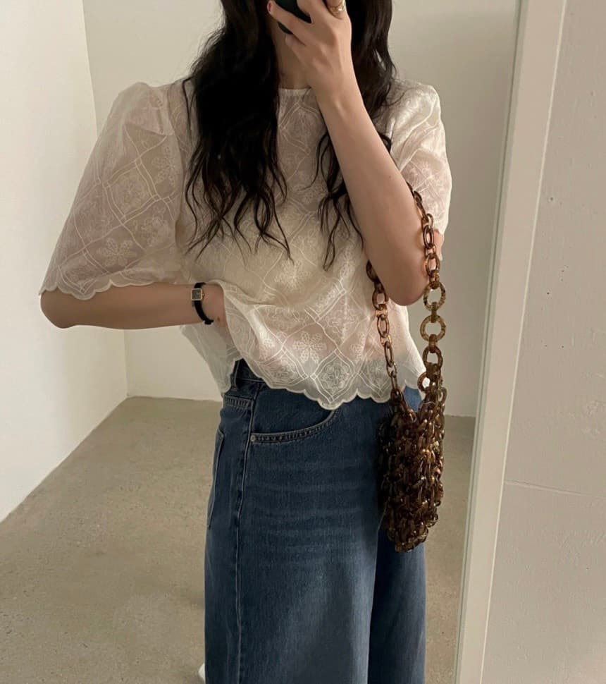 지금 둘 색상 라운드 넥 이후 레이스업 레이스 물결무늬 측면에 의류 상세 이미지 8