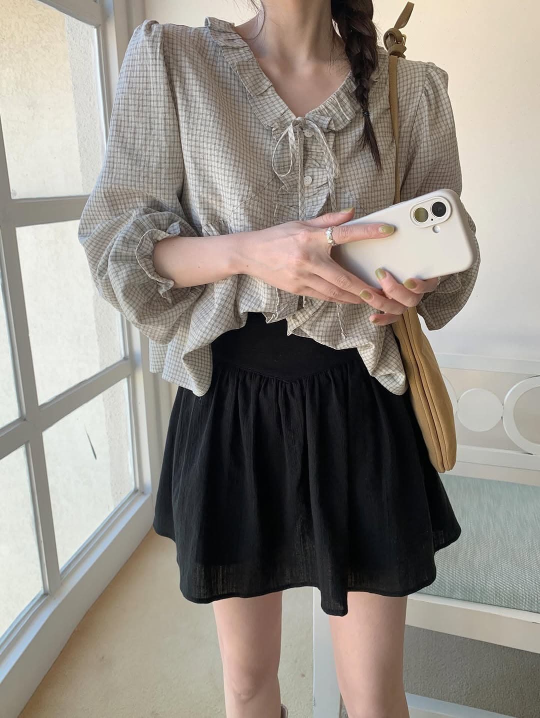 있음 선적 둘 색상 체크무늬 프릴 장식 루즈핏 긴팔 맨위